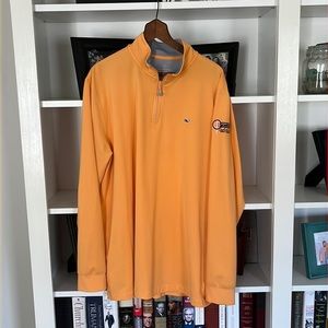 Vineyard Vines Performance quarter zip pull over